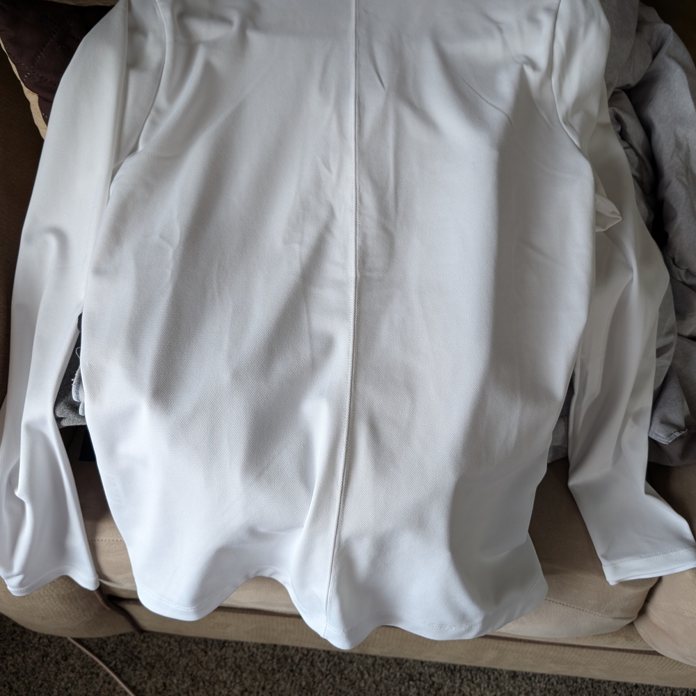 Nike White Women's Blouse - Picture 5 of 7